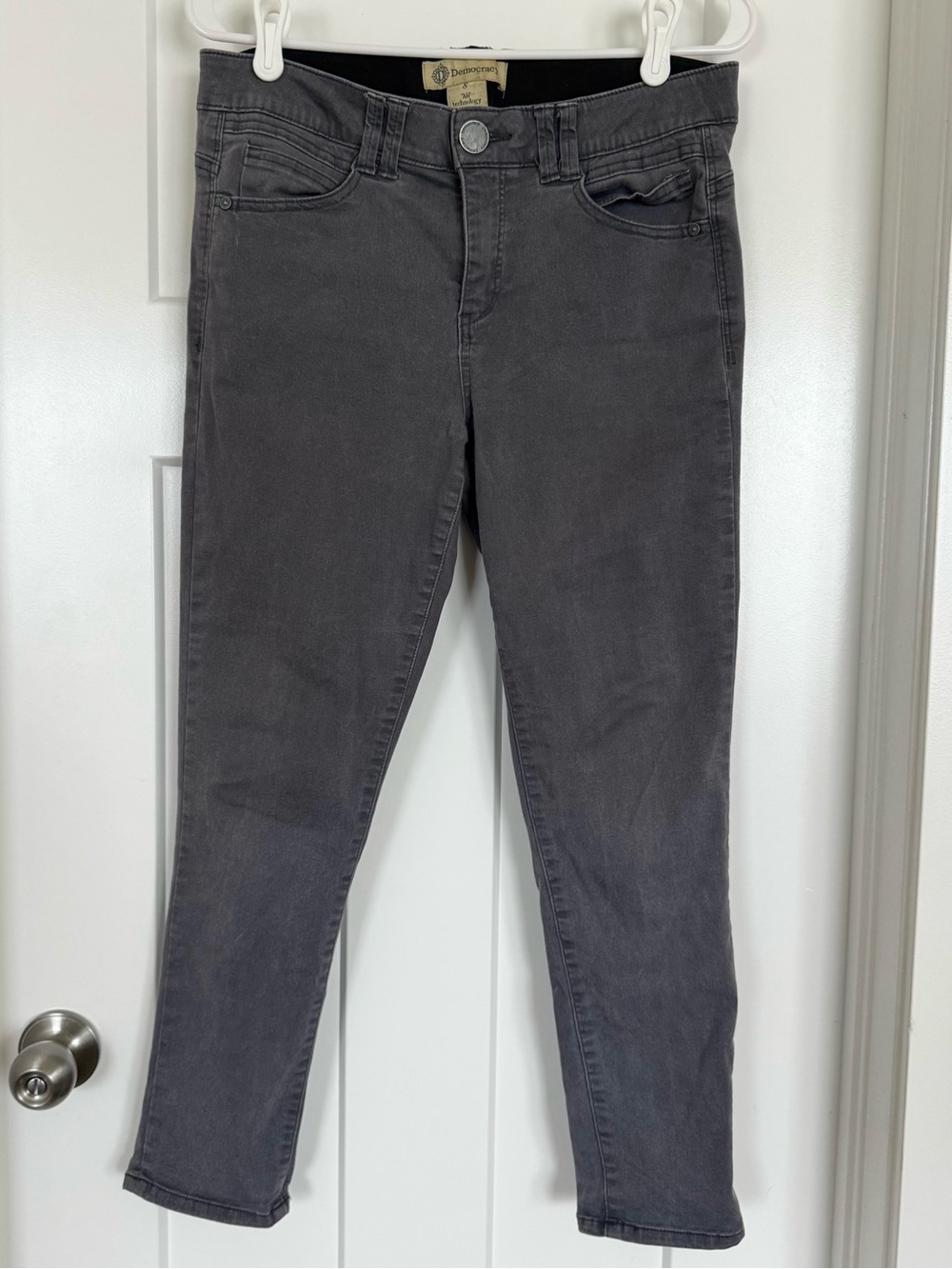 Democracy Ab Solution Gray Skinny Ankle Jeans Size 8